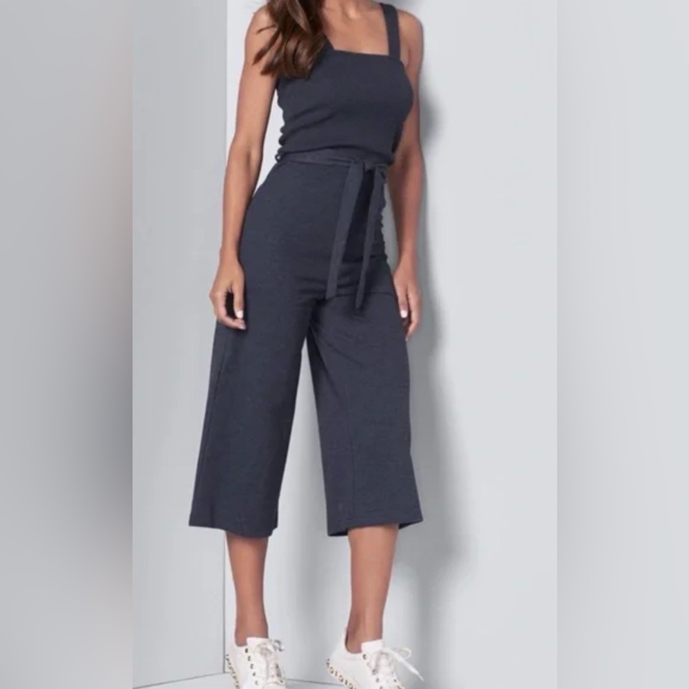 Venus Wide-Leg Jumpsuit Sz M